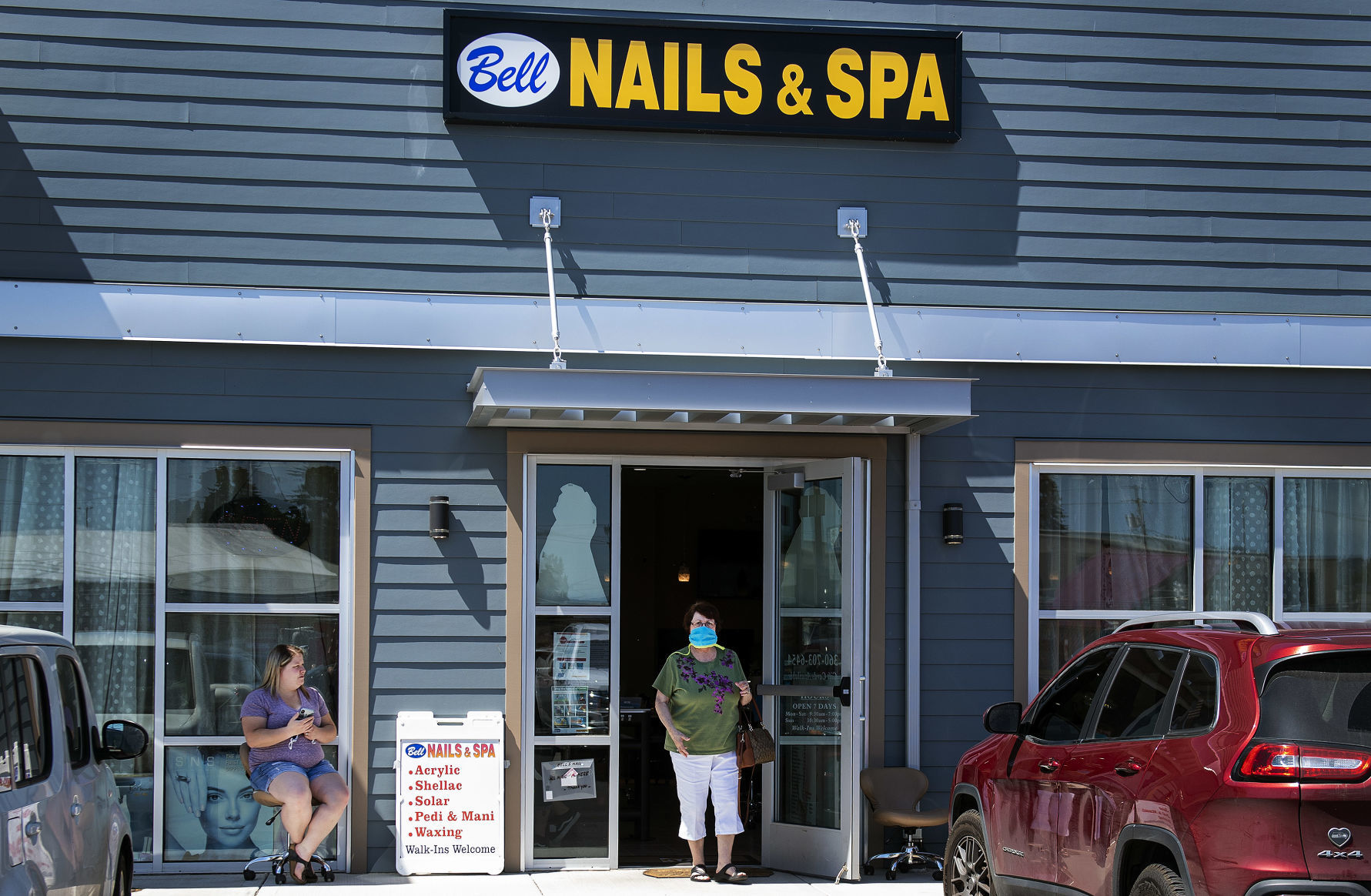 Bell Nails & Spa